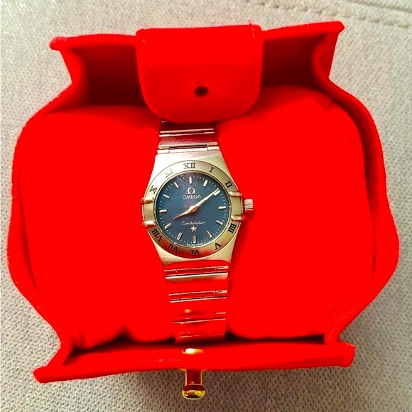 Ladies OMEGA CONSTELLATION SUPER CUTE watch??? main image 12